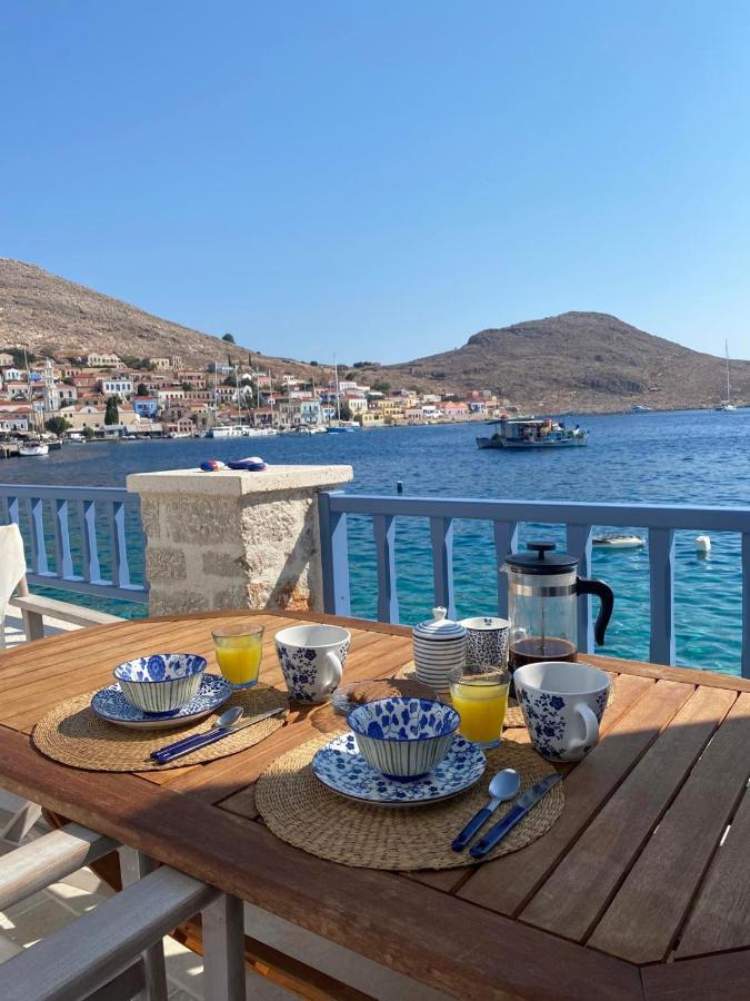 Halki Sea Breeze - A Waterfront Villa 外观 照片